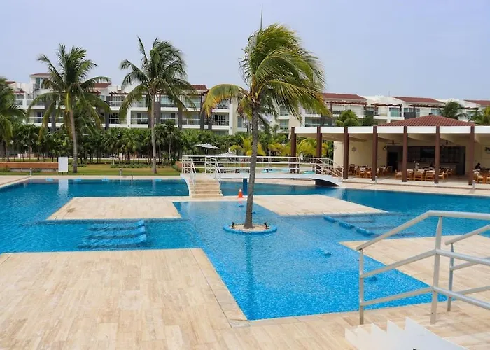 Mareazul Beachfront - Casa Ancora Apartment
